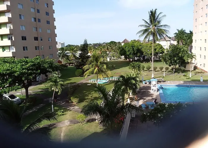Mcfarlane's Place * Ocho Rios